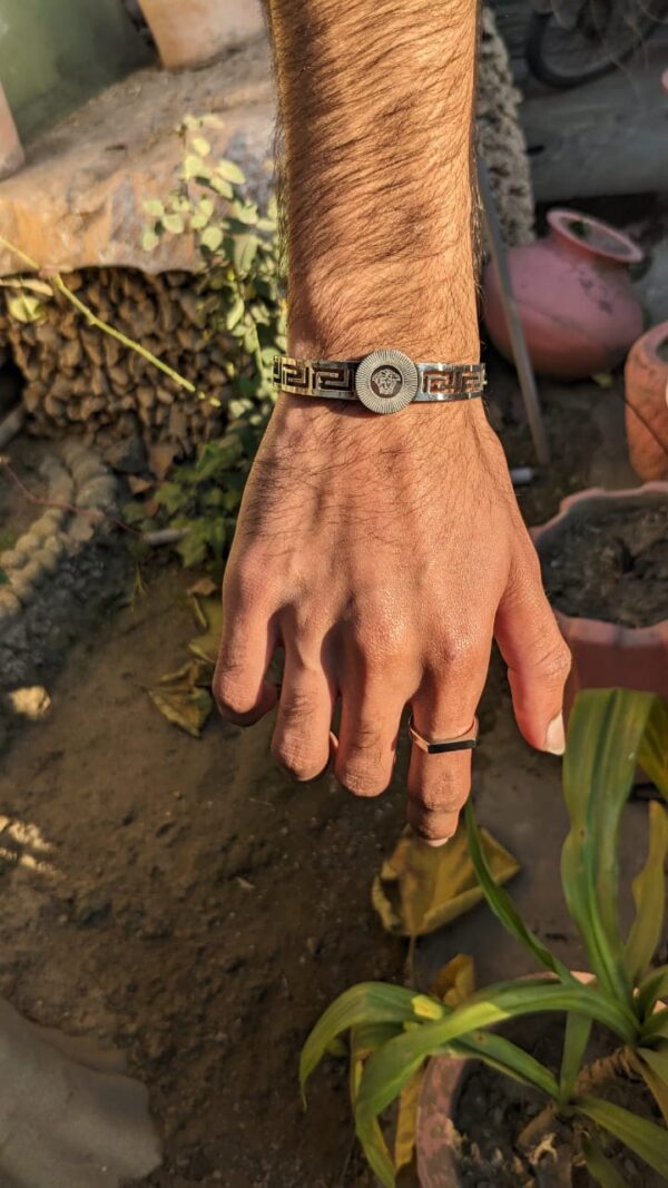 Signet Ring