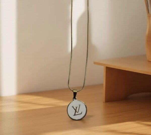 Louis Vuitton Unisex Pendant