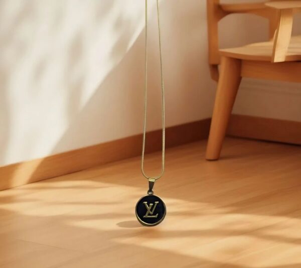 Louis Vuitton Unisex Pendant